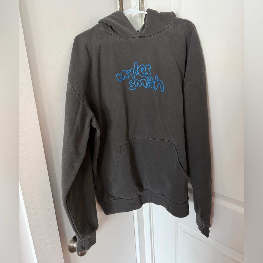 Myles Smith Sweatshirt - NEW - XL